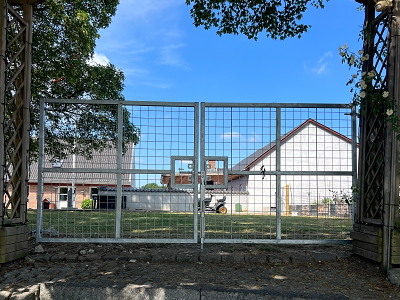 Lågeramme med gitter B152xH135 cm 