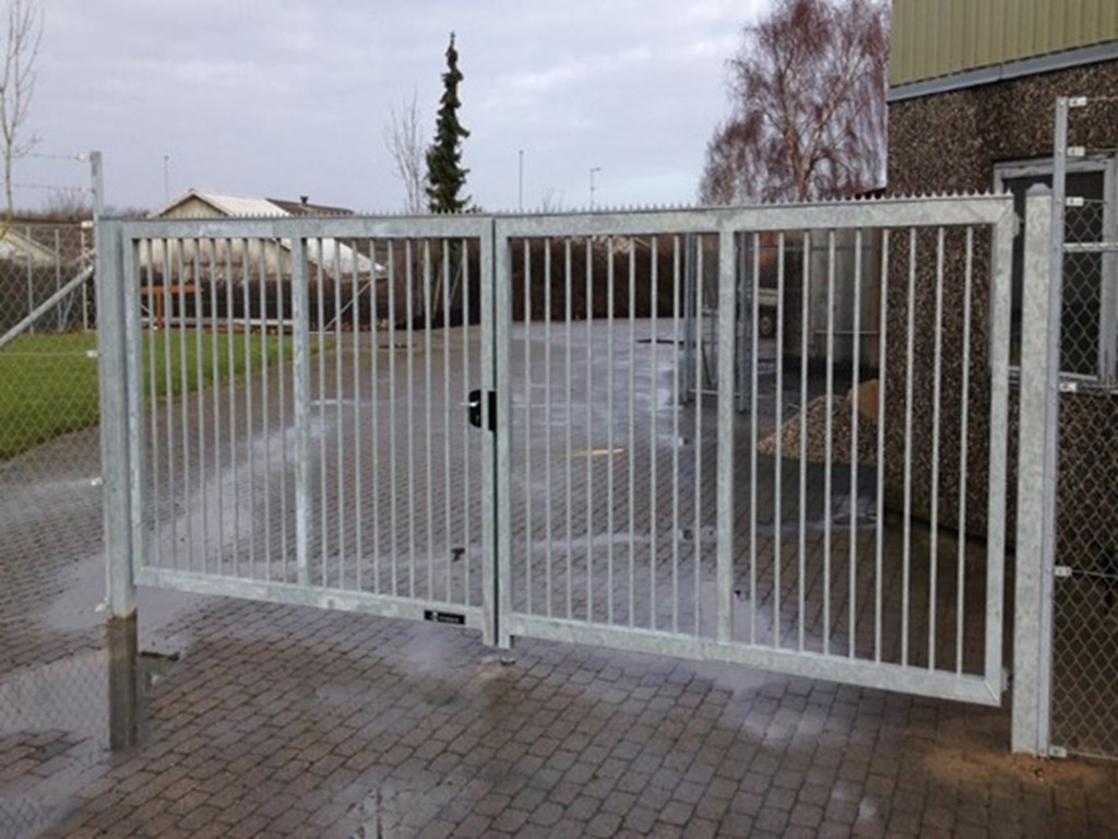 Venus port, baluster B400 x H150 cm